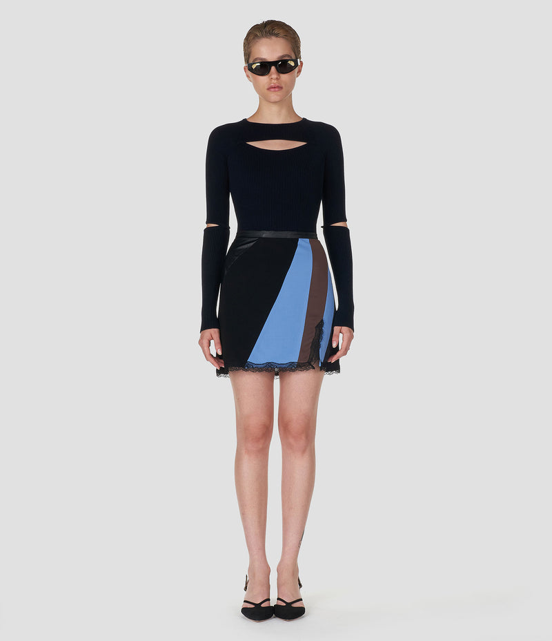 BLACK KNITWEAR TOP
